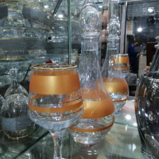 28 Piece Glass printed Cool Set
