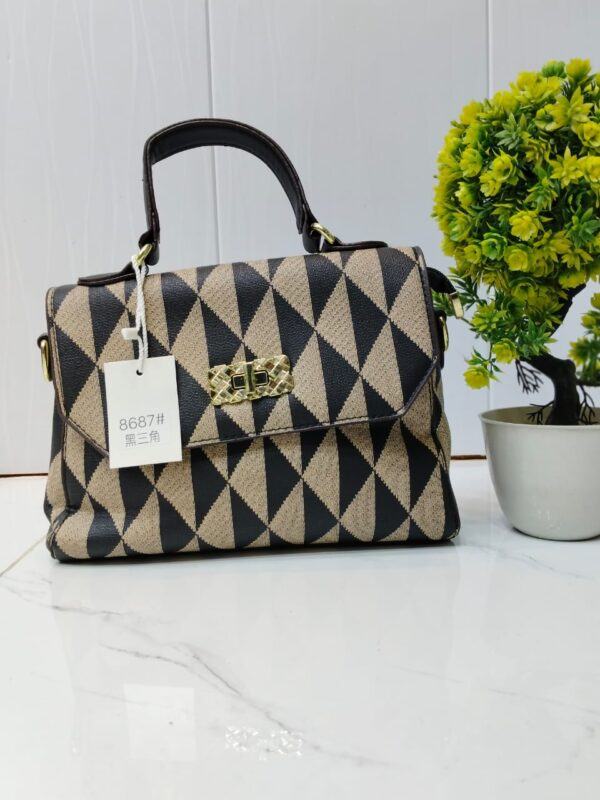 Chic Geometric Pattern Handbag