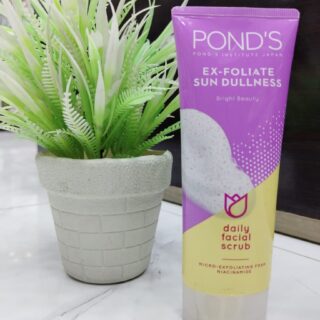 Pond’s Sun Dullness Daily Facial Scrub