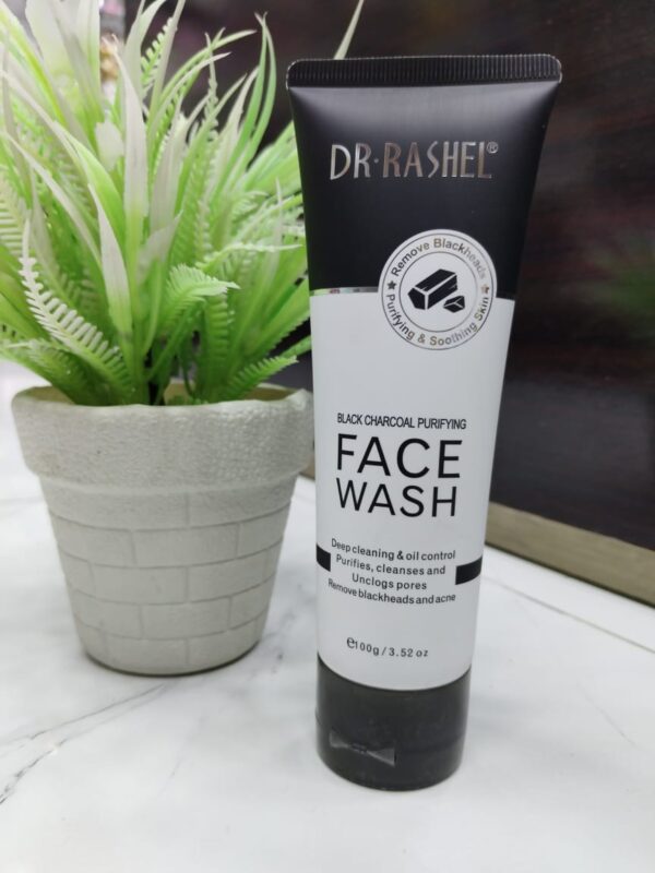 Black Charcoal Purifying Face Wash – 100g