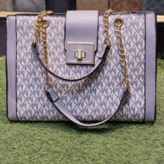 Elegant Designer Handbag with Gold Chain