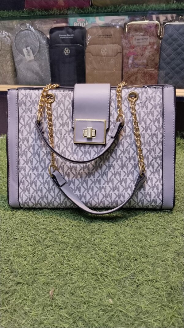 Elegant Designer Handbag with Gold Chain