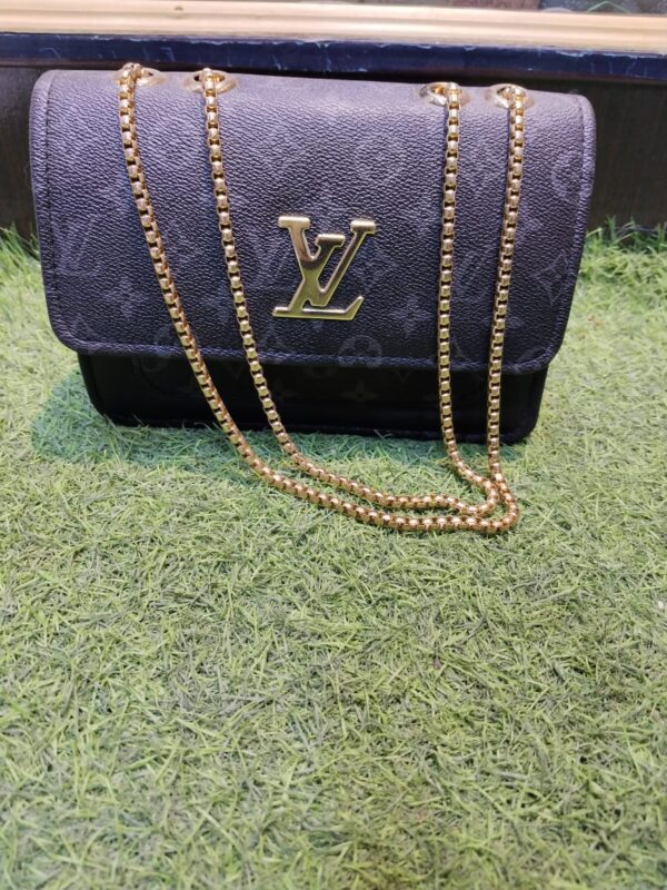 Black Louis Vuitton Shoulder Bag